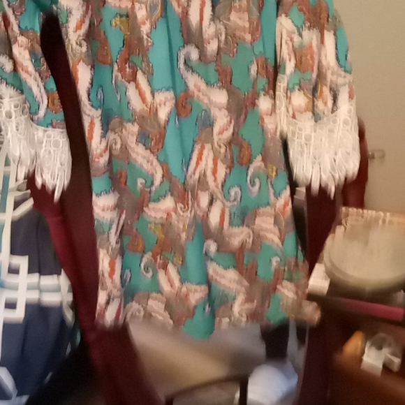 Women's tunic - Picture 3 of 3